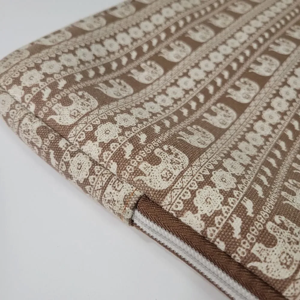 Kamor elephant laptop sleeve
